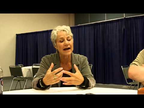 WonderCon 2013: Interview w/ Superman Unbound's Andrea Romano