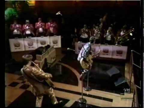 Bryan & Brian - House is Rockin'