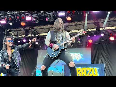 Crazy Lixx - Little Miss Dangerous (live at Rock the Locks 2025 in Umatilla, OR)