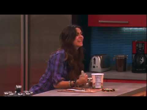 Victorious Tori trying to give Trina ice cream!:)😂😂😂😂😂😂😂🌟😁🕺🌏🔐👸😍😊😆😇💓💗💘💕🕺👸😁🌟