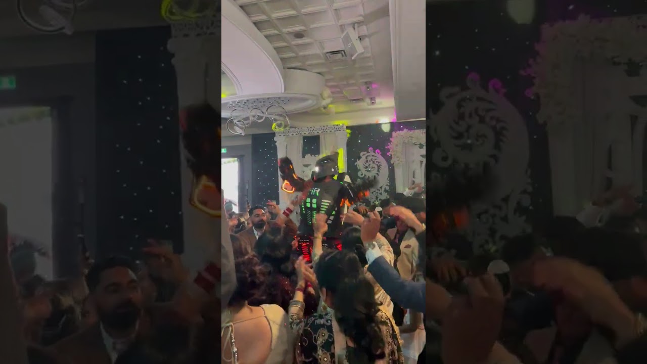 Promotional video thumbnail 1 for  LED Party Robot