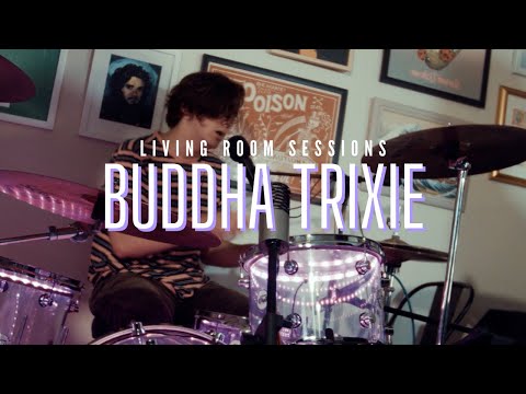 download lagu mp3 mp4 Trixie Stay, download lagu Trixie Stay gratis, unduh video klip Trixie Stay