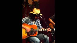 Jackie Greene- Spooky Tina 11/26/10