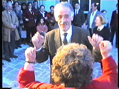 I falegnami di Mussomeli festeggiano la riuscita della festa di San Giuseppe -  (1992)