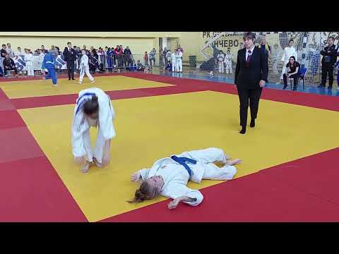 Lenka Stojanov - Sara Štajnfeld ( dž.k. Mija i Zorka Subotica ) 1 : 0