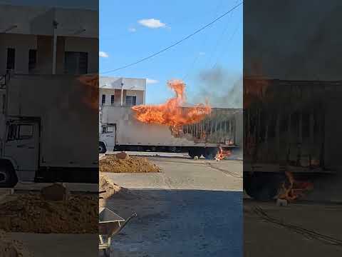 carro pegou fogo em Quixaba Pernambuco