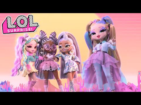 Here Comes the Sunshine ☀️ Official Lyric Video ☀️ L.O.L Surprise!