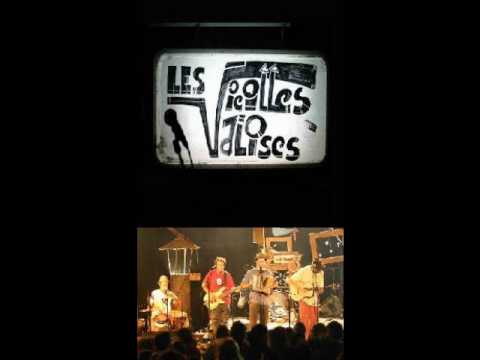 Il est né à la campagne-Les vieilles valises