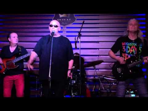 Front Zenekar feat. Török Ádám - Vissza a városba,  Glob Royal Rock and Blues Club