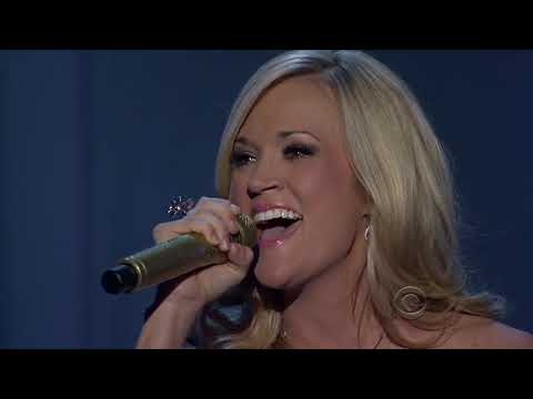 Carrie Underwood - Temporary Home (ACM Awards 2010)
