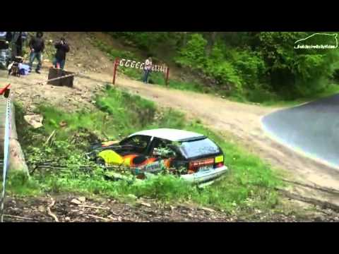 Suzuki & BMW - Oversteer and Understeer