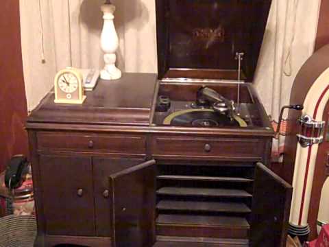 NAT SHILKRET INTERNATIONAL NOVELTY ORCH. - LITTLE ROVER - ROARING 20'S VICTROLA