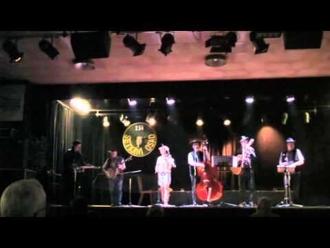 Šporny - Stopy sešlapanejch bot