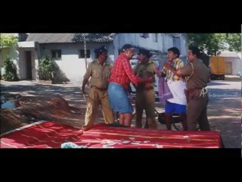 Kadhale Jayam - Vadivelu gets trapped