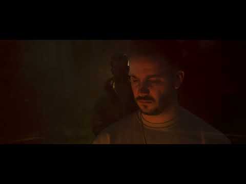 Tahsin Burak - Yürüyorum Ecele (Official Video)