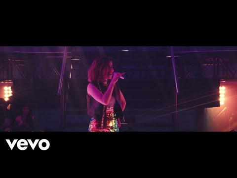 Paty Cantú - Mariposas (En Directo)