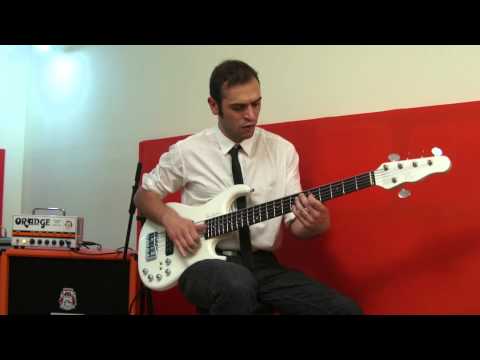 Simone Vignola - 5 Slap Riffs using Orange Terror Bass 1000