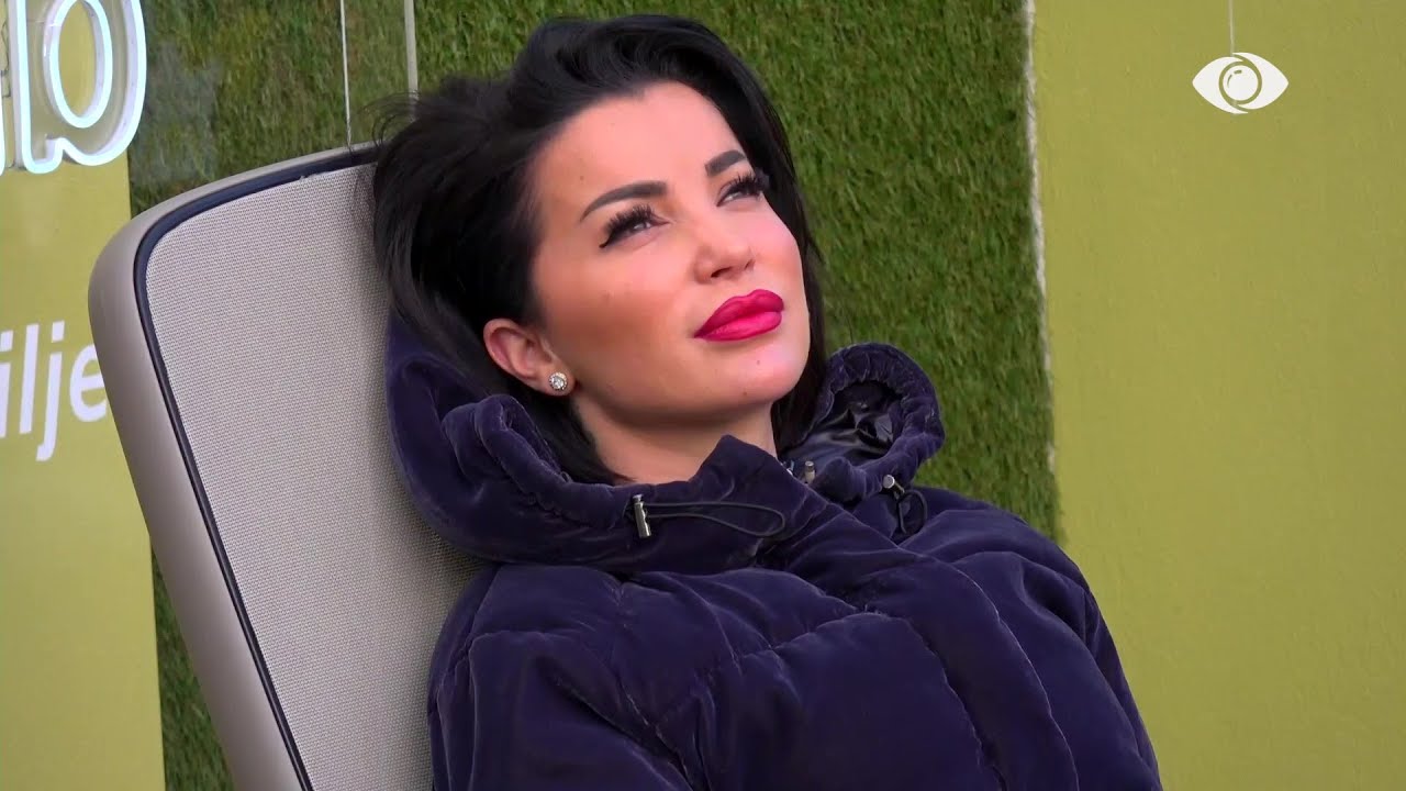 “Kam ndihmuar shumë djem dhe vajza…” Roza monolog me kamerat