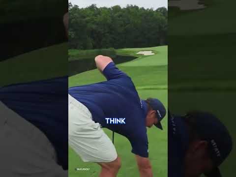 Trump MOCK Biden's golf skills 🤣