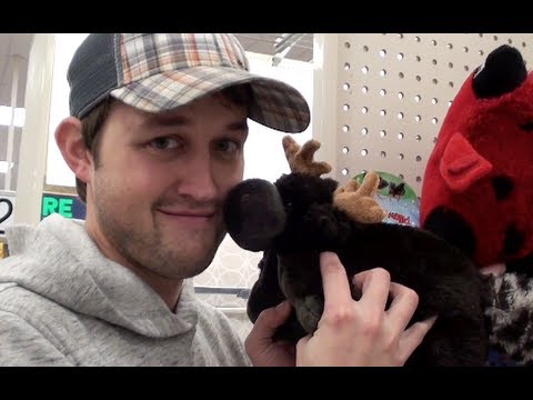 Vlogmas 6, 2011 - FAIL Day and MooseeA Kisses