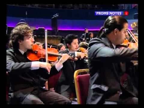 Shostakovich: Symphony No. 10 / Dudamel · Simon Bolivar Youth Orchestra of Venezuela