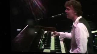 Eric Clapton &amp; Steve Winwood - Voodoo Child 2010 Arnhem Part 1