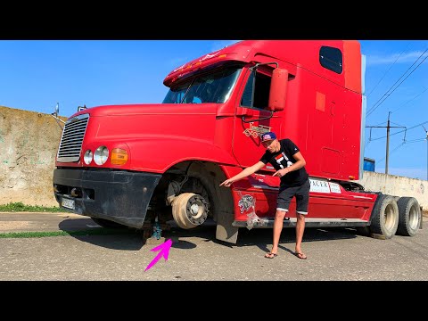 Il camion è rotto, la ruota si è bucata