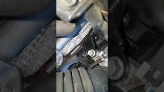 2011 Hyundai Genesis 3.8L Coupe: Replacing Spark Plugs