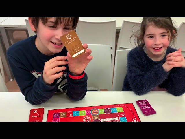 Vídeo relacionado con Cayro - Juguete Multicolor Ideal para Niños y Niñas - Fomenta La Creatividad y La Imaginación - Diseño Divertido y Atractivo Regalar - Tamaño Compacto y Fácil De Transportar