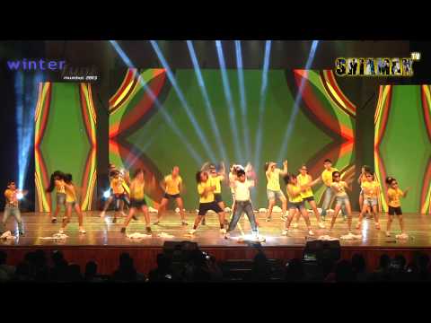 Akshay Kumar Medley - Shiamak Winter Funk 2013 - Mumbai - Zone 1