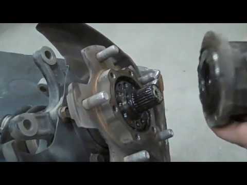 1995 Suzuki Sidekick Front Bearing Removal