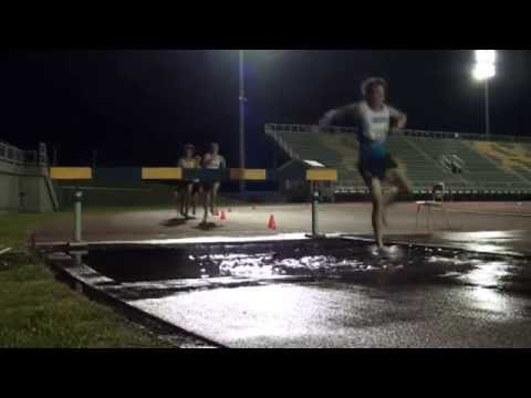 Ian Hume Invitation 2015 - 3000m steeple hommes - Compétition d'athlétisme Université Sherbrooke