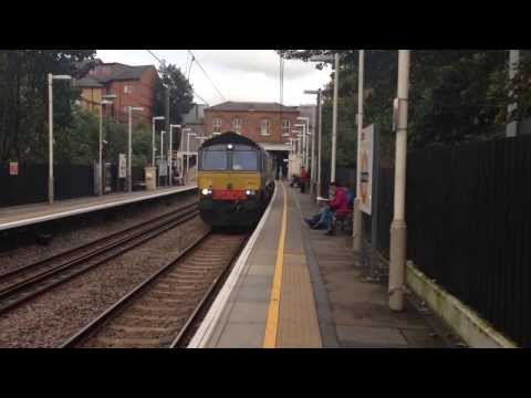 4M71   Purfleet Deep Water WF FLT)   Daventry DRS (Malcolm W H)   66 427