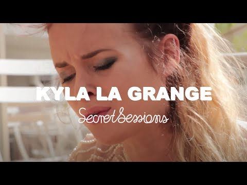 Kyla la Grange - Walk Through Walls - Secret Sessions - Powered by Selfridges