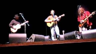 BLACKIE AND THE RODEO KINGS-GOLDEN SORROWS-soundcheck-Imperial theatre.AVI