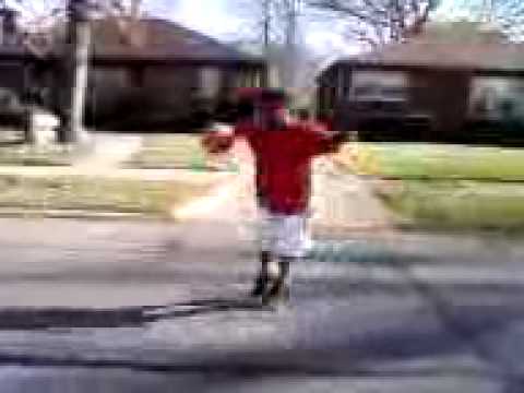 Lamar Royal handles 3