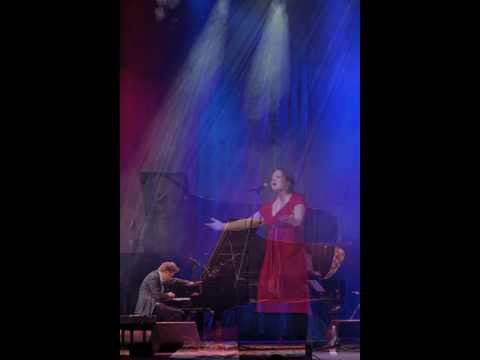 Hedvig Hanson Someone Who Believes In You (C. King/G. Goffin)