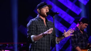 Cole Swindell Performs &#39;Stay Downtown&#39;