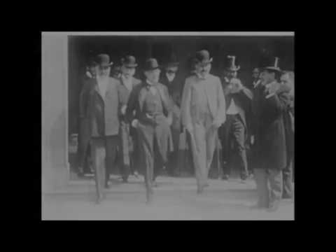 Bartolomé Mitre visita el Museo de Historia el 15 de noviembre de 1901.