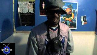 Taking A Piss - Brotha Lynch Hung