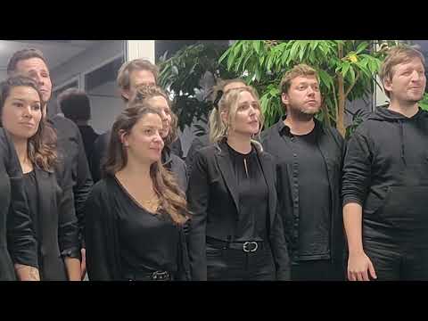 Chorfreude auf «So Easy Wenn Du Da Bisch» mit Stracciapella aus Bern