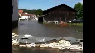 preview picture of video 'Hochwasser in Witzenhausen - unterwegs mit dem Wehrführer'