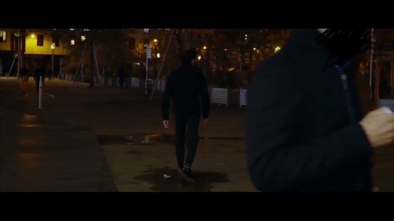 Miniature de la vidéo Mustapha El Atrassi - La Vie Est Folle (Extrait) du film Mustapha El Atrassi - La Vie Est Folle