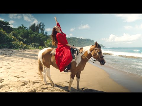 Triple Charm - Me Extrañas (Official Music Video)