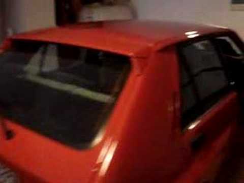 BMW M3 E30 versus LANCIA DELTONA EVOII