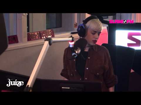 Aster Fekre - Lipstick's Gone (LIVE) | Juize