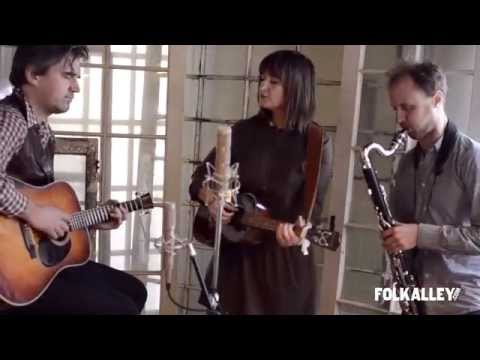 Folk Alley Sessions: Kristin Andreassen - "The New Ground"