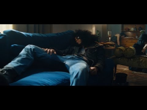 "Slash" and "Steven Adler" short cameo | The Dirt (2019)