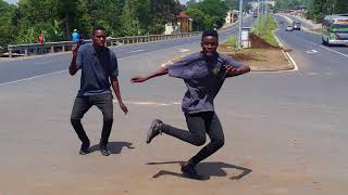 Dladla Mshunqisi ft Distruction Boyz & DJ Tira - Pakisha (Official Music Video)