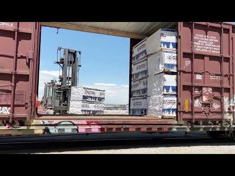 CAST Transportation - Unloading Rail Cars